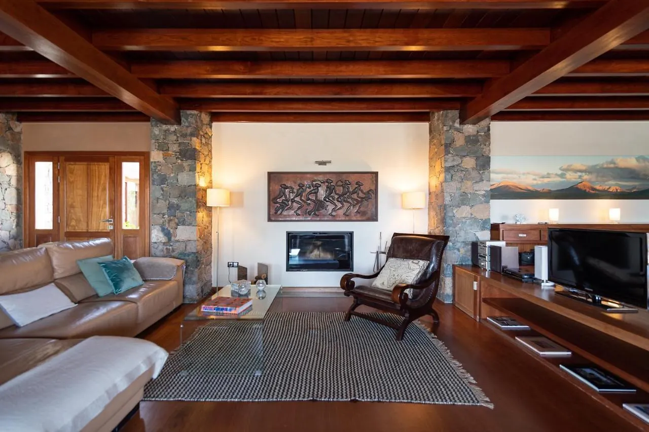 Homeforguest Oasis Villa With Swimming Pool In 4000M2 Garden Трикивихате 0*,  Испания
