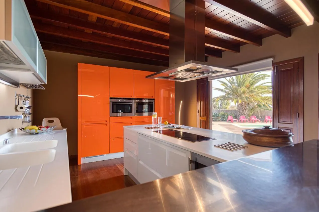 Homeforguest Oasis Villa With Swimming Pool In 4000M2 Garden Трикивихате