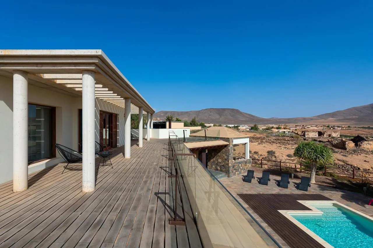 Homeforguest Oasis Villa With Swimming Pool In 4000M2 Garden Трикивихате